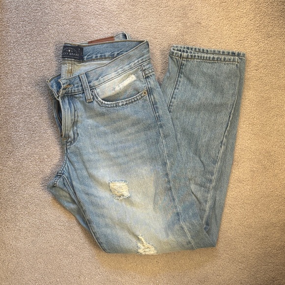 Lucky Brand Denim - Lucky Brand Sienna Slim Distressed Light Wash Boyfriend Jeans Women’s size 27